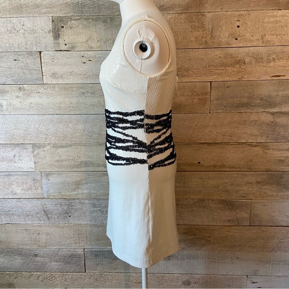 Bebe women’s white & black sequinned dress in size small - Picture 10 of 13